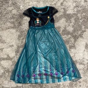 Frozen 2 Anna night gosh fancy 4/5